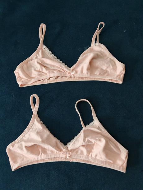 Detské prvé podprsenky, marhulove140-152, 146