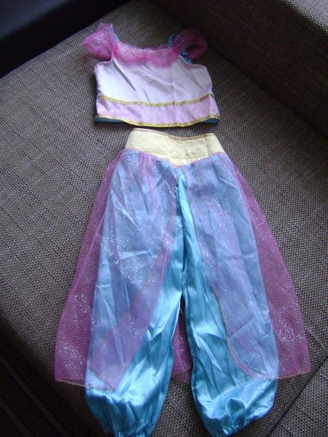 Karnevalové masky princezná a brušná tanečnica, 