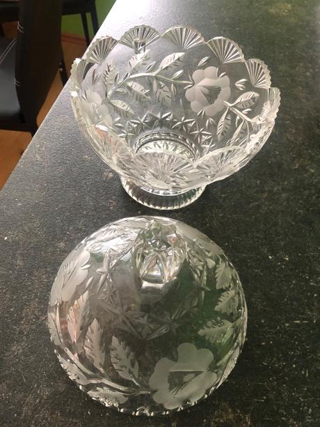 Kryštálová nádoba, 