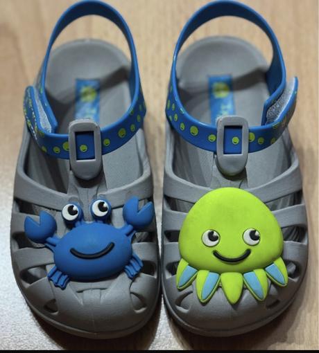 Chlapčenské sandálky, 23