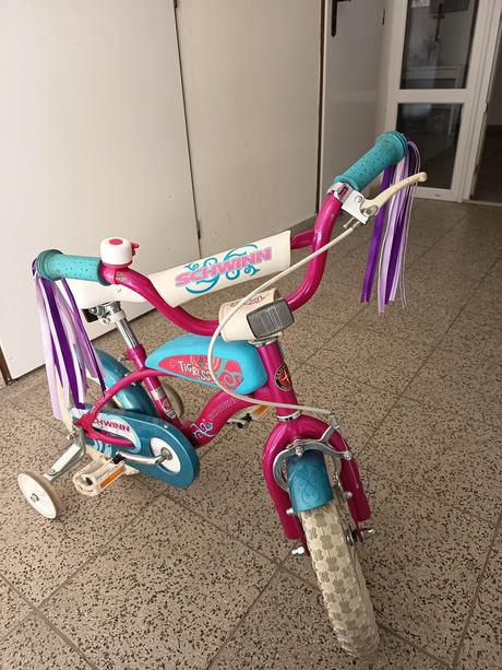 Dievčenský bicykel "12", 12