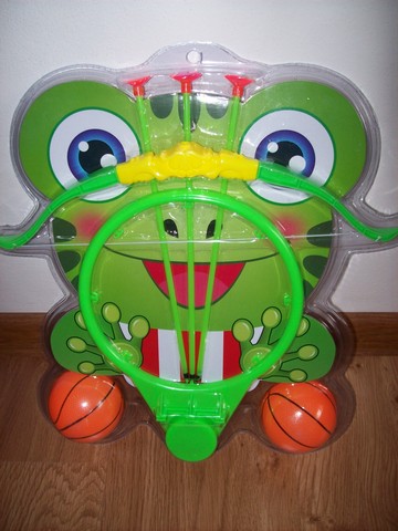 Luk zvieratko s basket košom,