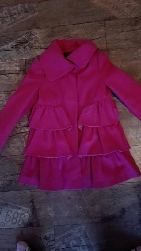 Ruzovy kabatik s volanikmi, dorothy perkins,40
