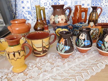 Keramika  farebná rozna, 