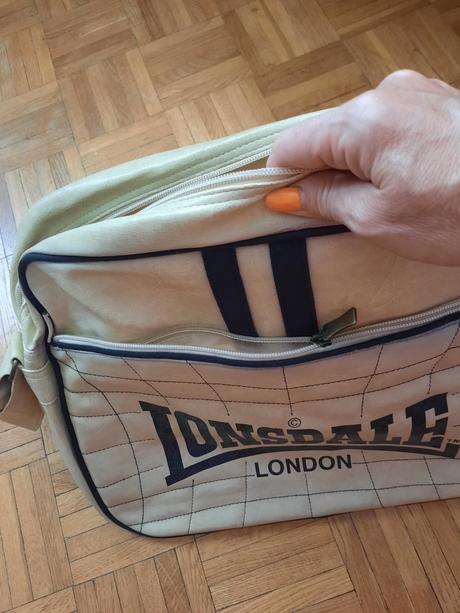 Dámska/ pánska kabela/ taška, lonsdale