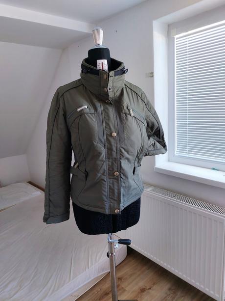 Zimná bunda veľ. m, m