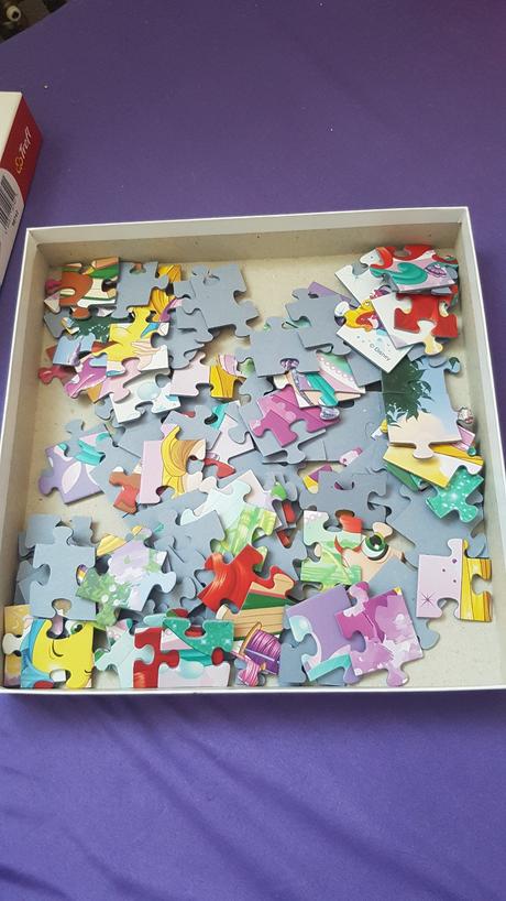 Puzzle raz poskladane, 