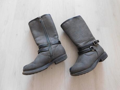 Zateplené čižmy č.26, 26