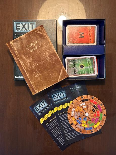 Úniková hra - opustená chata,