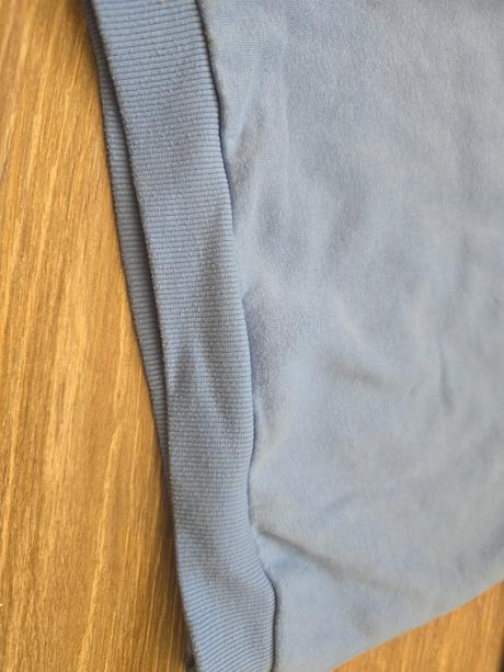 Mikina č.104, reserved,104