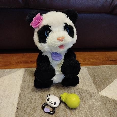 Interaktívna panda pom pom od furreal,