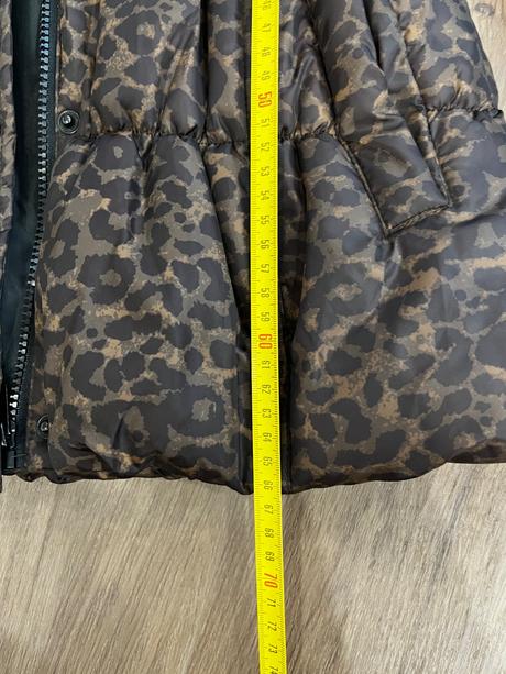 Zimna bunda 140, s dopor. poštou, 140