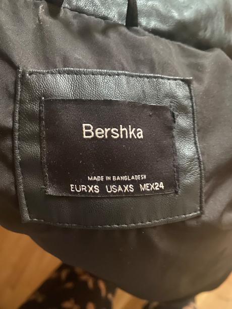 Bundička, bershka,xs