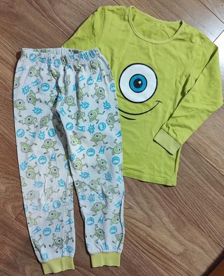 Pyžamo 4-6 rokov, gap,110