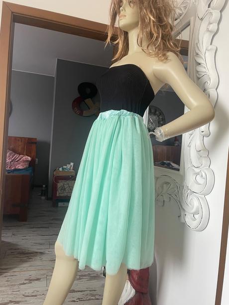 Tylova sukna kikiriki, m