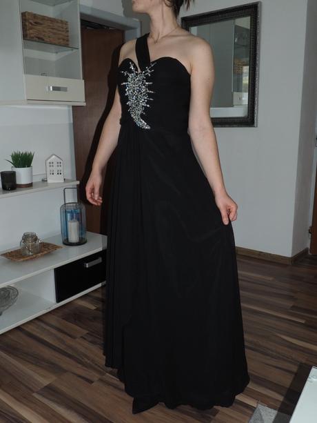 Spoločenské šaty s, s