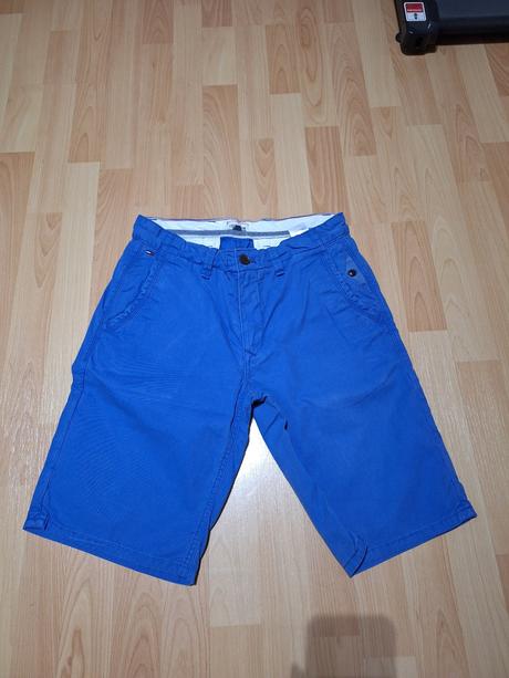 Krátke nohavice, tommy hilfiger,30