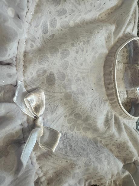 Šatočky vhodné aj na krst + čepček a nohavičky, 68