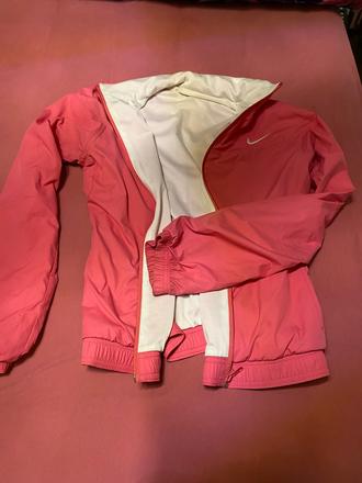 Obojstranna tenka nike bundicka, nike,s
