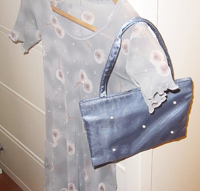 Kabelka, taštička,