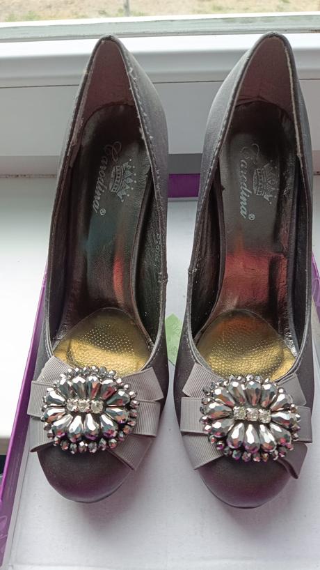 Lodičky s aplikáciou, 37