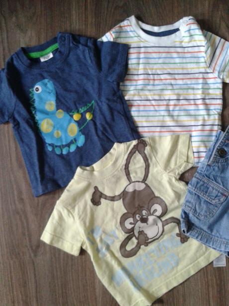 Nenosené trička + kraťase, 62