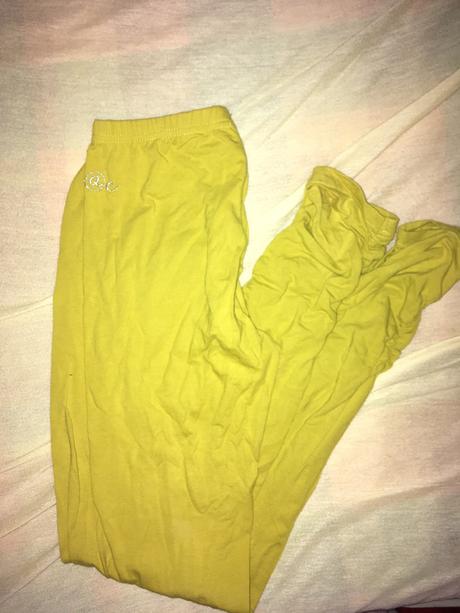 Dievčenské leginy, 152