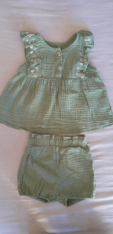 Mušelínová súprava, 80