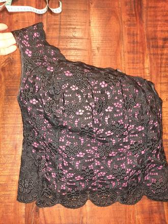 Živôtik, top z pravej krajky, l