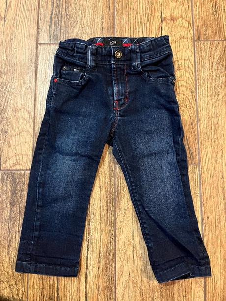 Štylove rifle, hugo boss,80