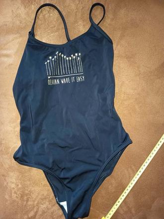Cierne plavky, decathlon,152