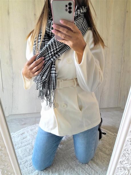 Dámsky béžový kabát-m/l, m