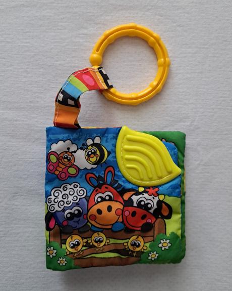 Knižka s aktivitami "zvieratká", 