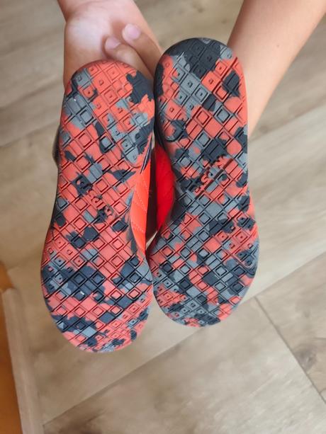 Halovky na suchý zips, kipsta,30