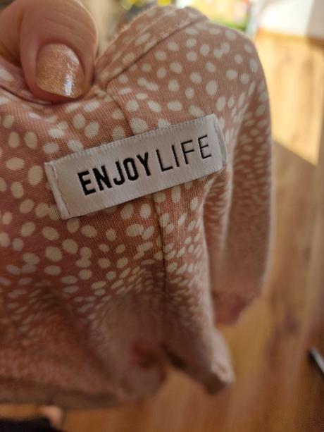 Prekrásne šaty, 158