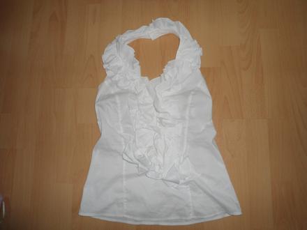 Biely top okolo krku, s