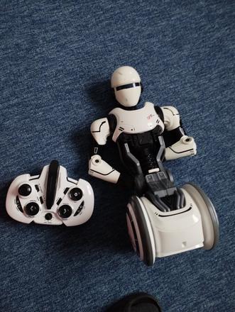 Robot na ovládanie, 