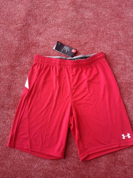Under armour chlapčenské kraťasy veľ. 12-13 rokov, under armour,152 / 158