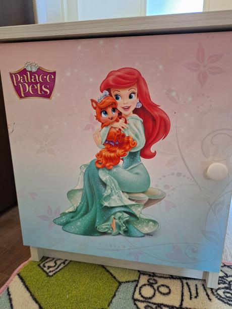 Skrinka/nočný stolík ariel, 