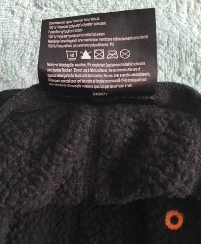 Teplá šiltovka, tcm,m