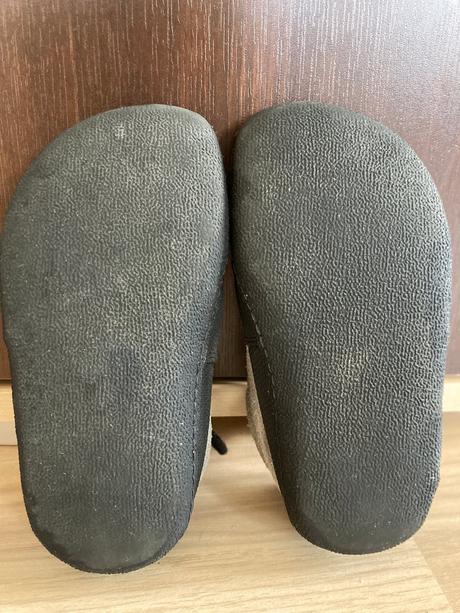 Celoročné topánky zn. sole runner pan sps grey/bla, sole runner,26