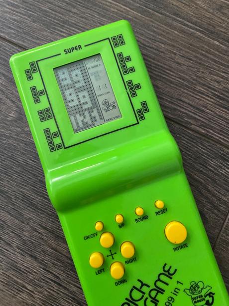 Postrehová elektronická hra, 