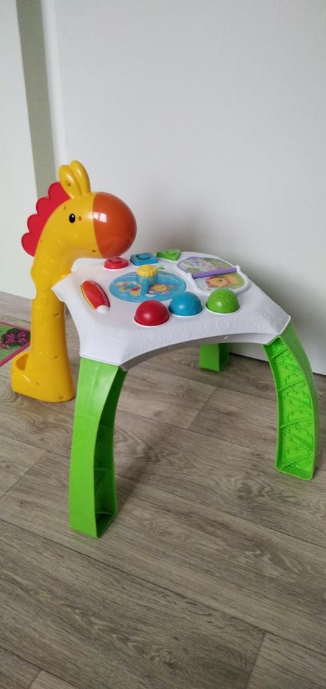 Stolík fisher price žirafa, 