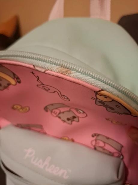 Ruksak pusheen,