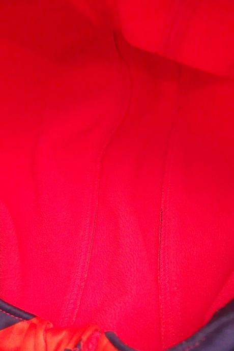 Pásiky sofshelka, 146