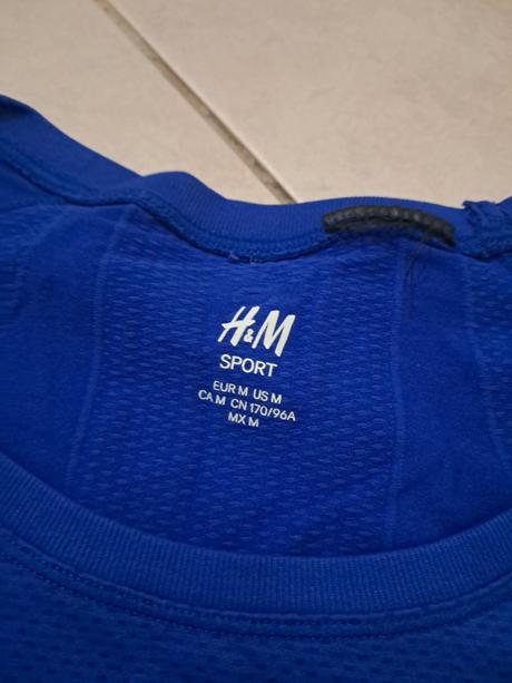 Športový cropp top, h&m,m