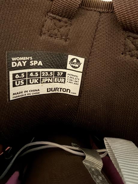 Burton snowboard topánky top stav 1x obuté, burton grom boa®,37