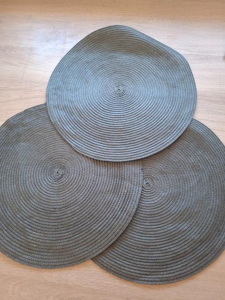 Podložka pod tanier, 