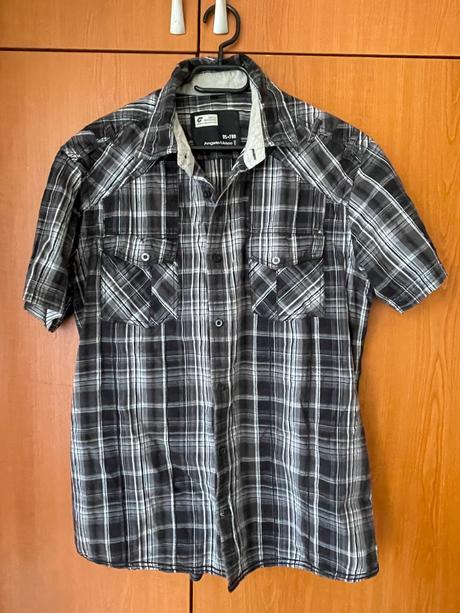 Pánska čierno-biela kockovaná letná košeľa., l