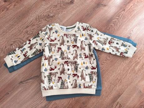 Mikina 2ks - nové, 98